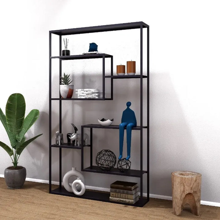 Metallica shelf – black metal shelf with decorative items against a white wall
